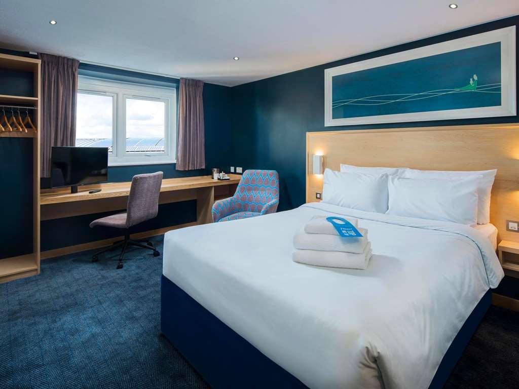 Travelodge Cheltenham Rom bilde