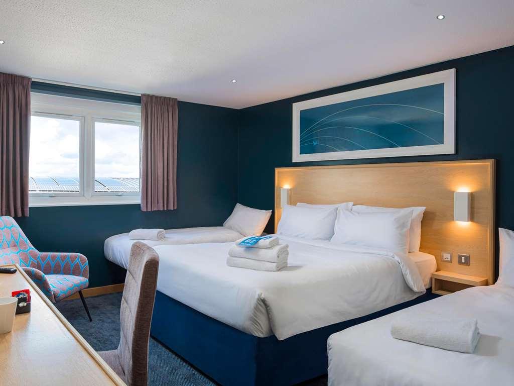 Travelodge Cheltenham Rom bilde